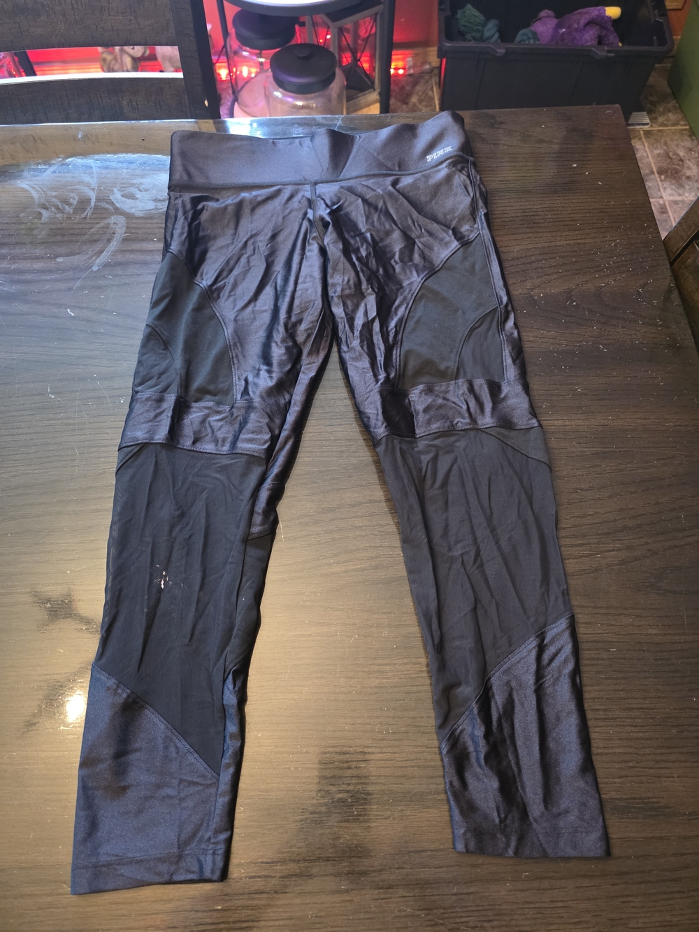 PINK Victoria's Secret Black Performance Leggings
